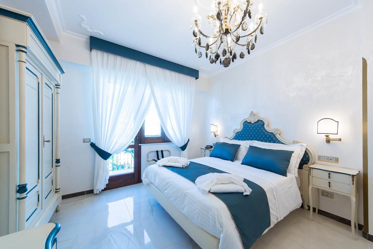 Guest house Palazzo Montesanto 5*